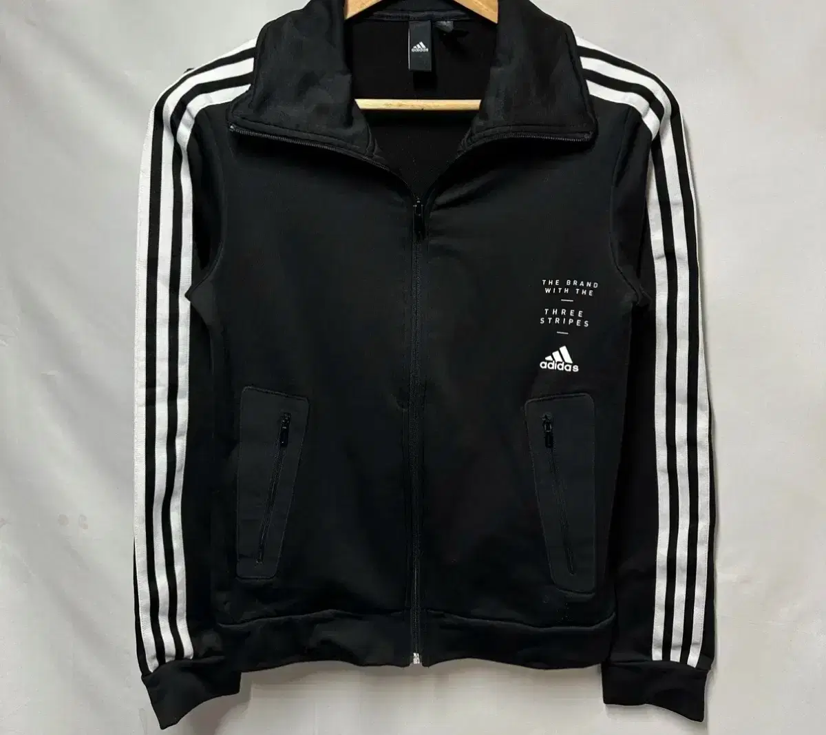 adidas Black Midlogo Track Top size M