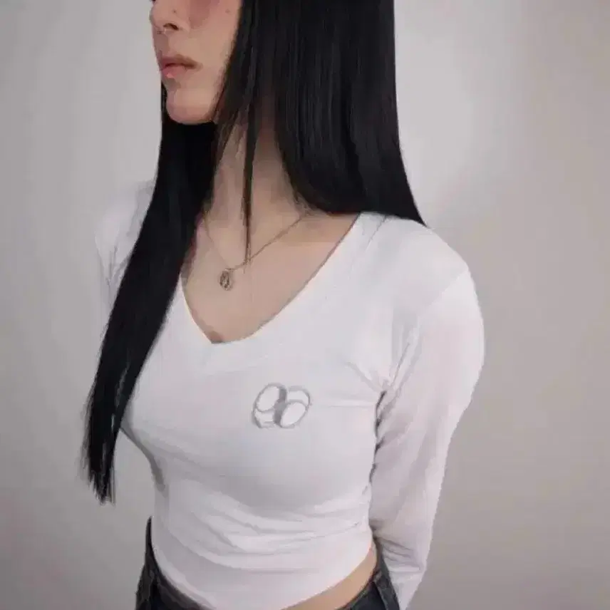 애즈온 SLINN V NECK TEE(긴팔) ason 슬린