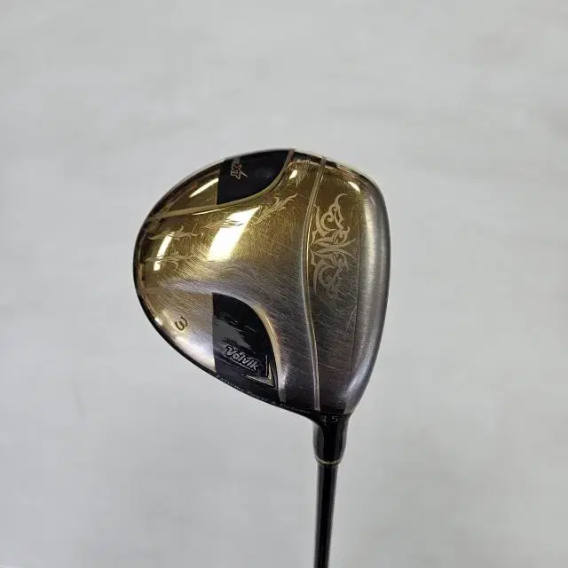 Volvik Premium Gold CORE XT High Rebound 3x 15 Degree R Used Woods