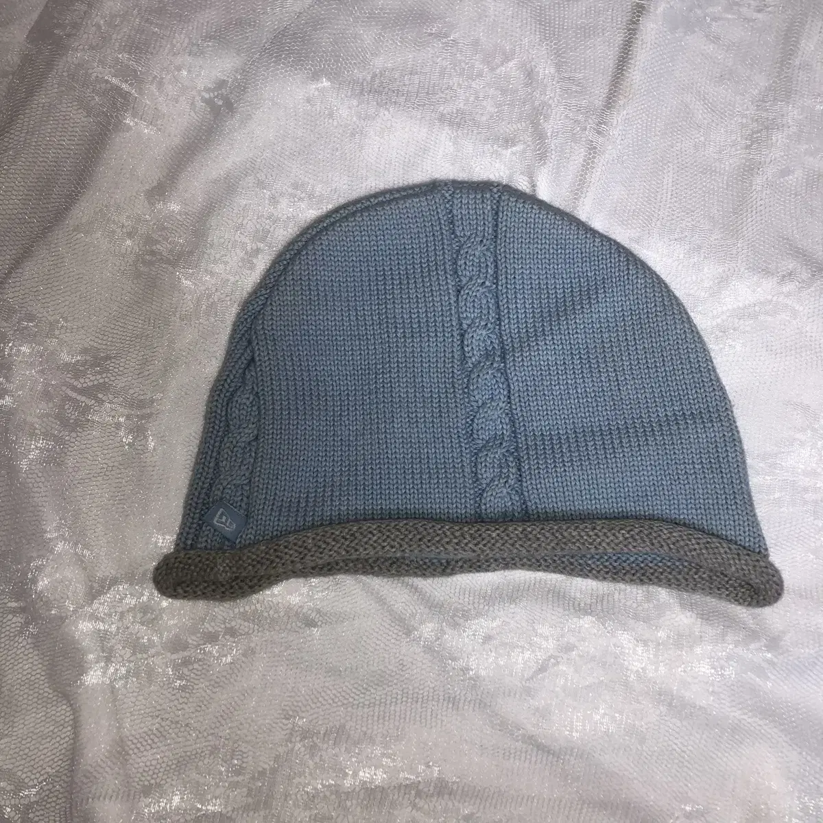 Vintage New era snow knit beanie