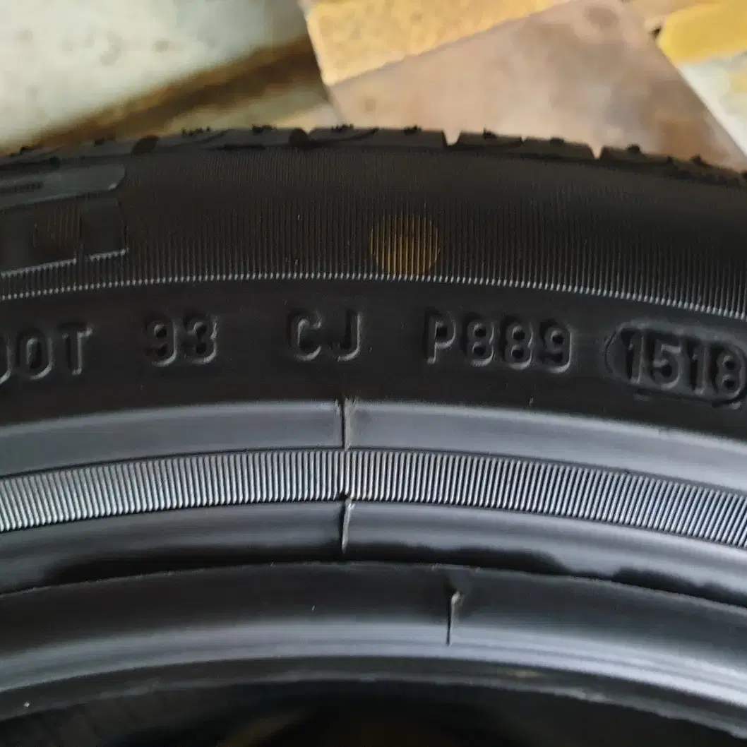 중고타이어 피렐리 신투라토P7 225/45R17 91Y 한대분 세트