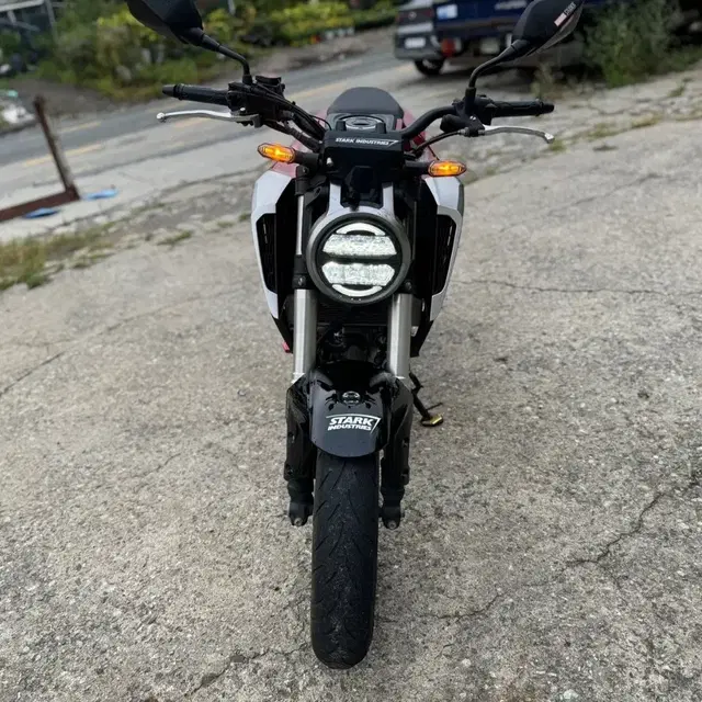 혼다 cb125r 20년형 블박튜닝 abs 판매합니다