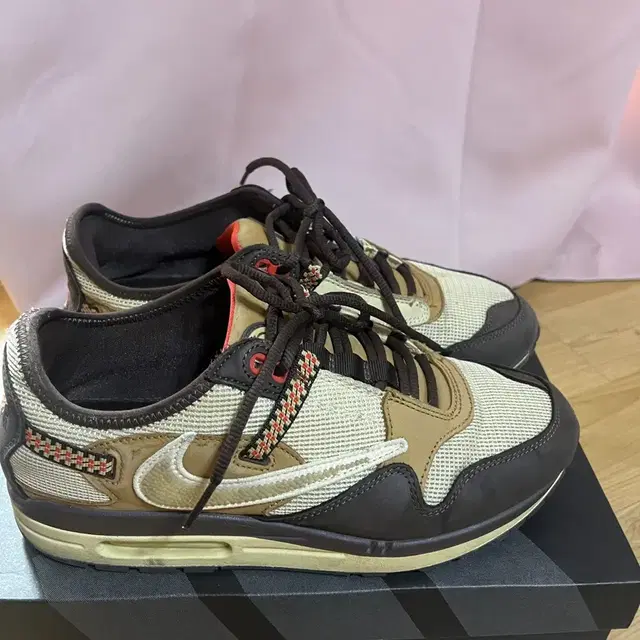 Nike x Travis Scott Air Max 1