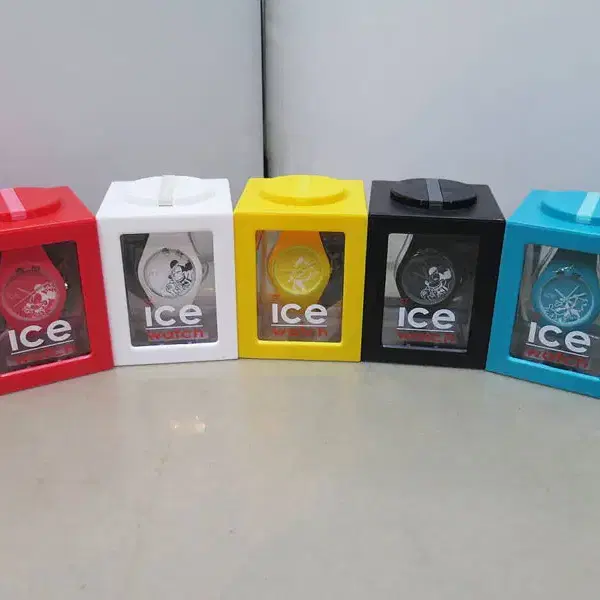 아이스워치(ice watch) 디즈니 콜라보 한정판 손목시계(미사용 5종