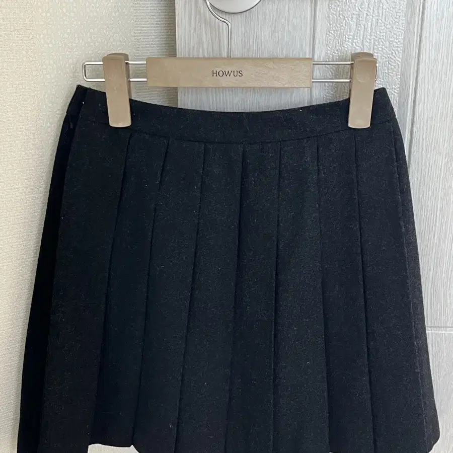 호와스howus 플리츠 스커트 button pleats skirt cha