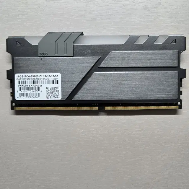 GEIL ddr4 32gb 팝니다