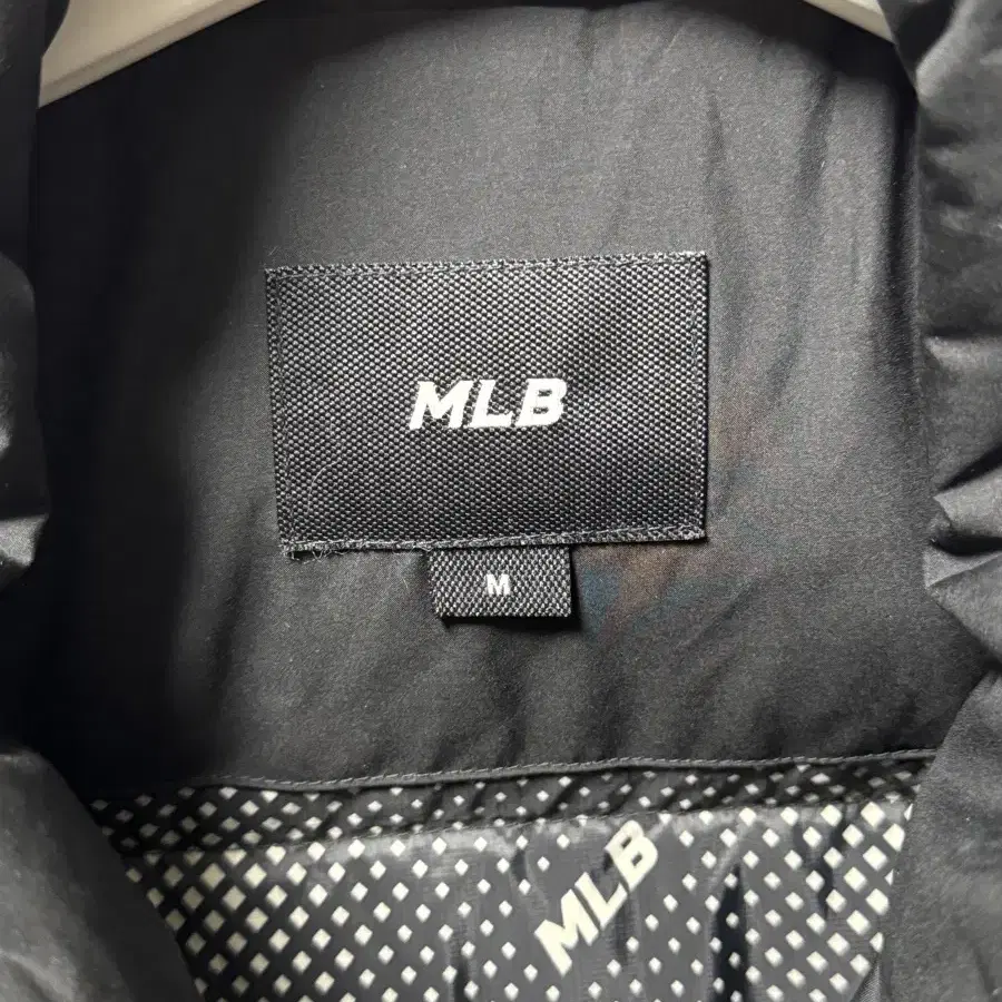 Mlb 엠엘비 베이직 숏패딩 m 반값