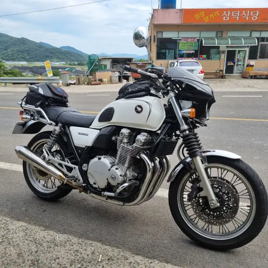 cb1100ex