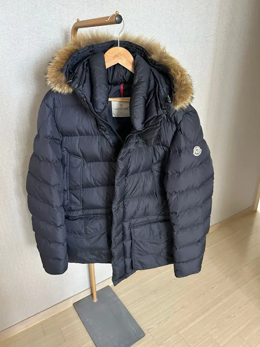 Moncler Cluny padding size 6