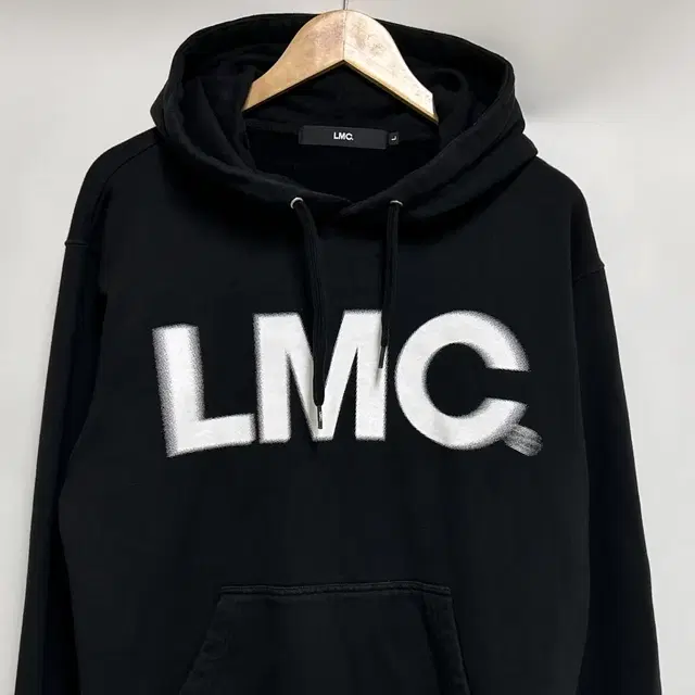 [남자 100]LMC 로고 기모 후드티셔츠