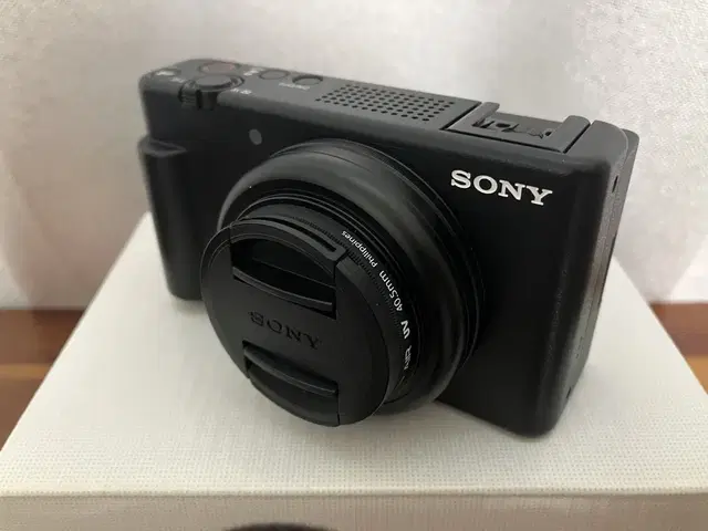 SONY ZV-1F 카메라 팝니다