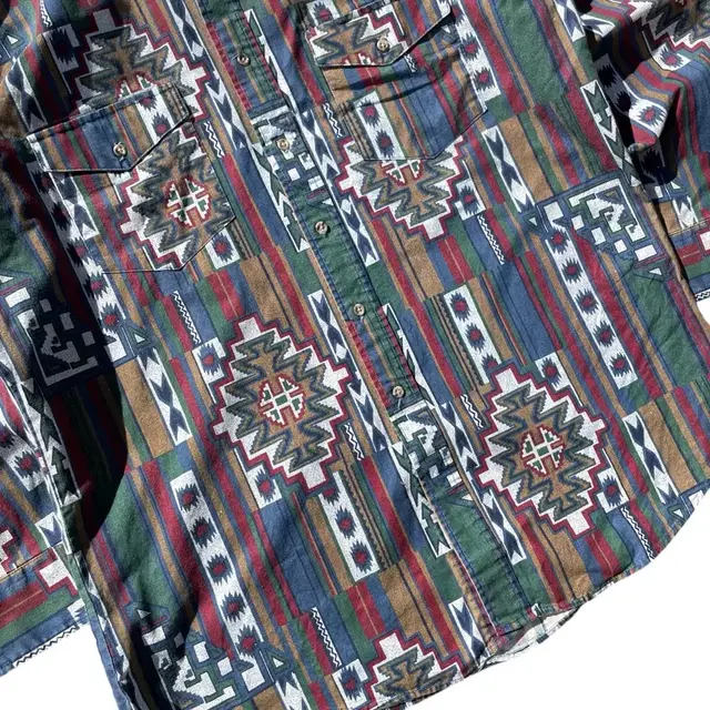 90's Karman Navajo Aztec Pattern Shirts