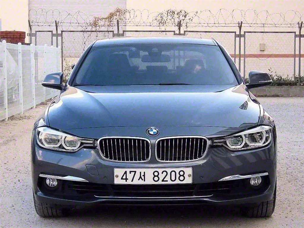 [BMW]3시리즈 (F30) 320i 럭셔리_17년5만