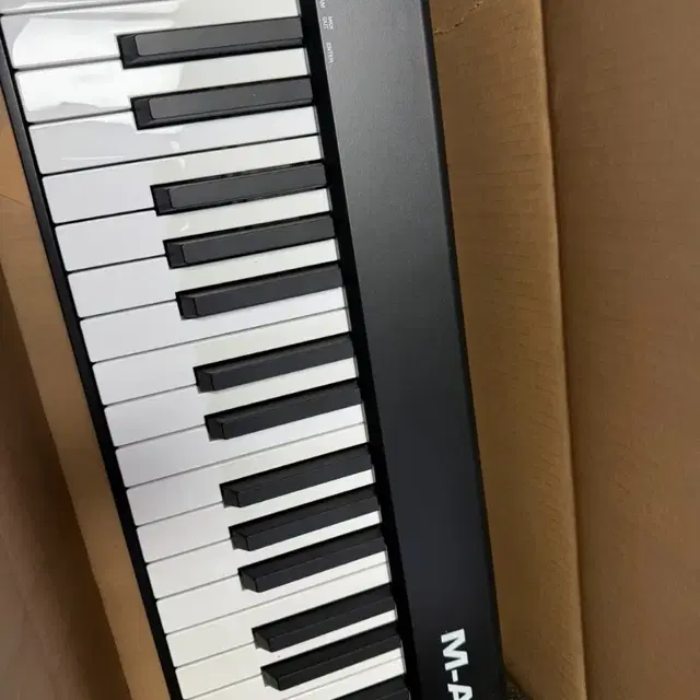 M-AUDIO KEYSTATION 88 MK 3 미디키보드