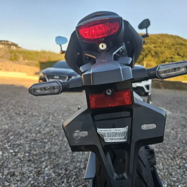 18년식 깔끔한 CB125R 짧은 키로수 팝니다