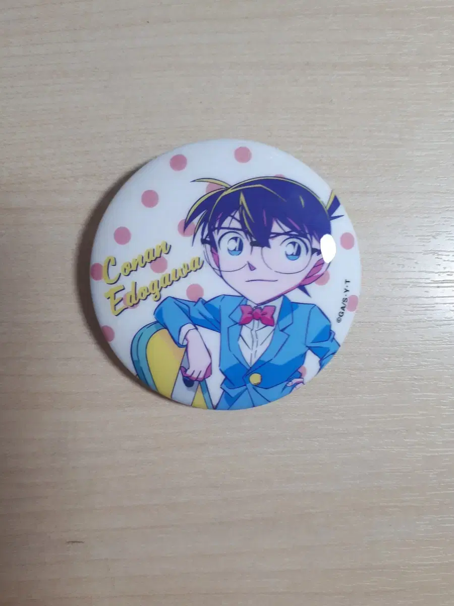 I have a Detective Conan can badge for sale!!!