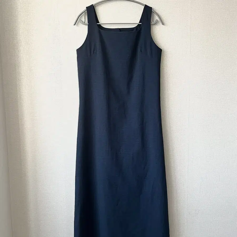 S) 던스트 원피스 long & lean sleeveless dress