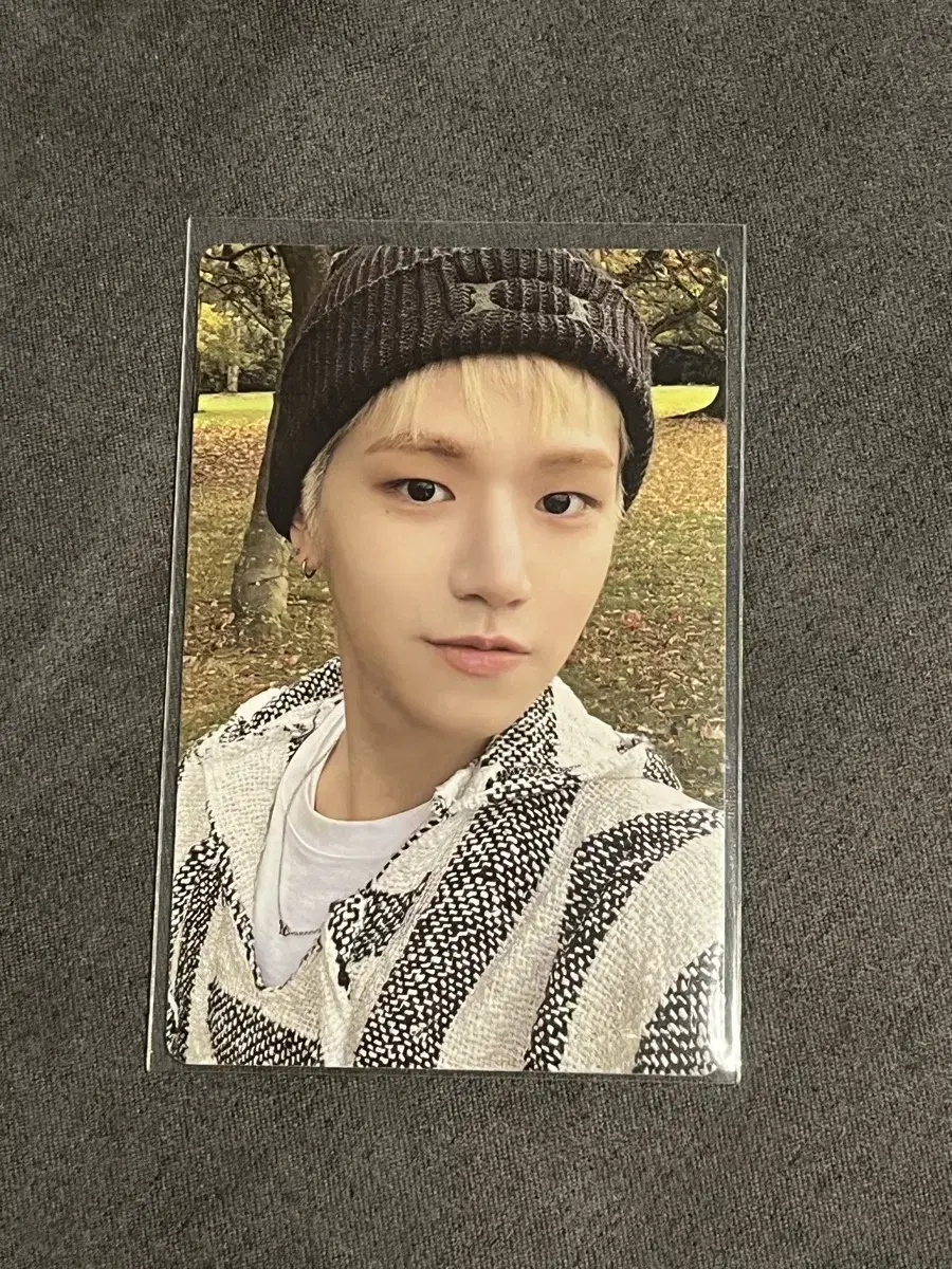 boynextdoor howwind riwoo photocard sell wts nekutphoto