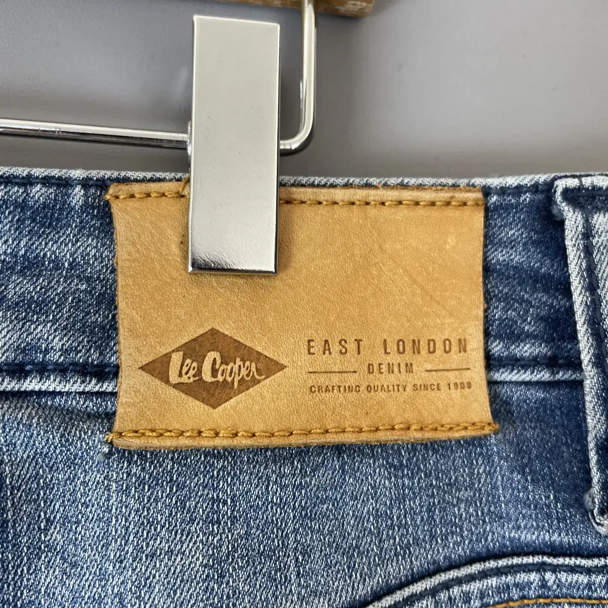 (32) LEE COOPER 스트레이트핏 워싱 데님 팬츠