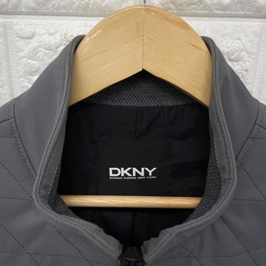 DKNY 누빔 집업 자켓(S/90~95) / B-1476