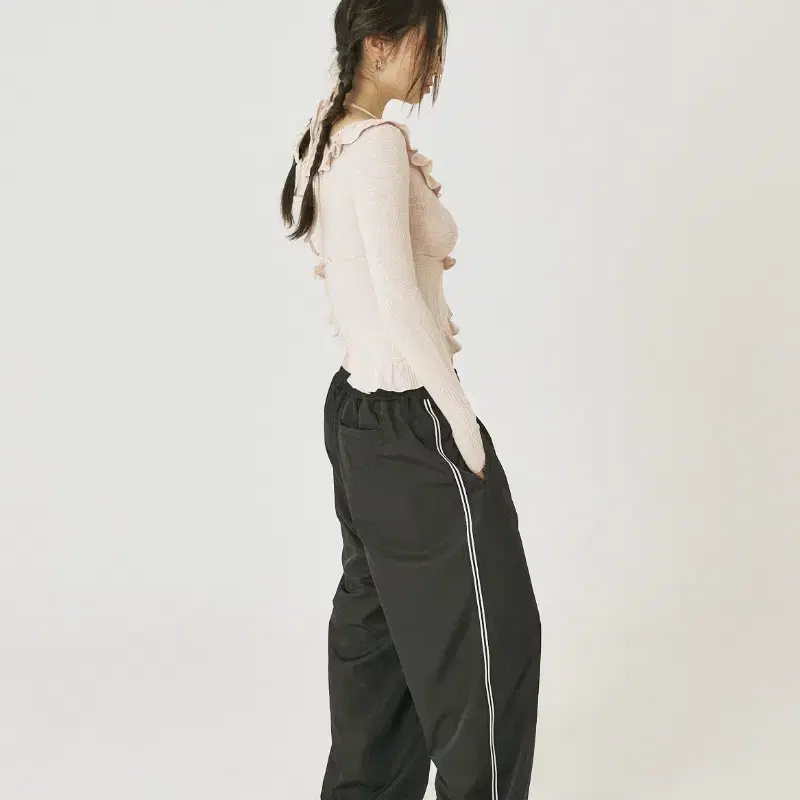 쓰리타임즈 조거팬츠 Tape jogger pants