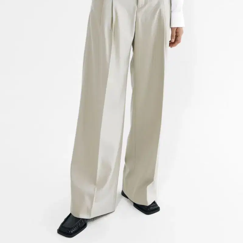 라벨 아카이브 pleated wide wool pants (3사이즈)