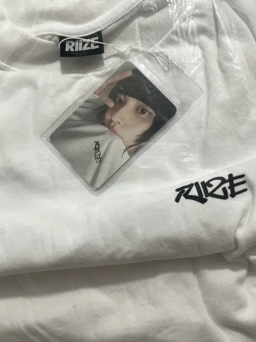 (unsealed) riize wonbin Long Sleeve Cost-Effective WTS