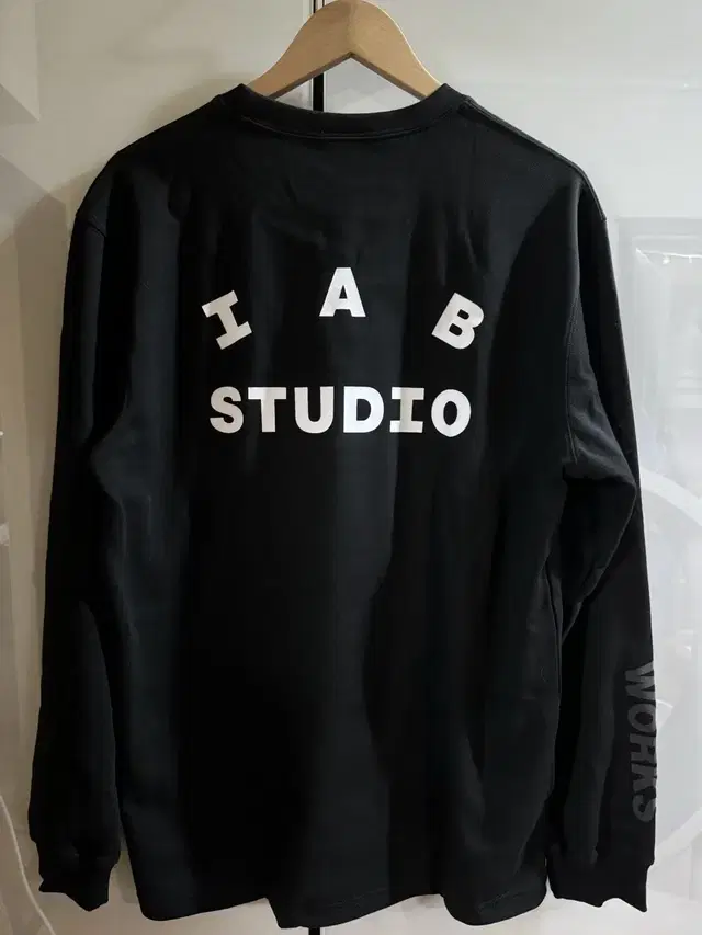 IAB Studio LongSleeve Black for Worksout