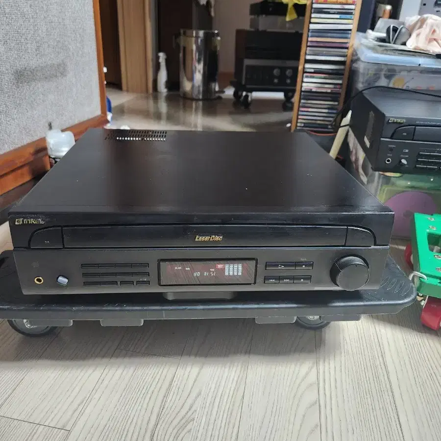 인켈 LDP 3500