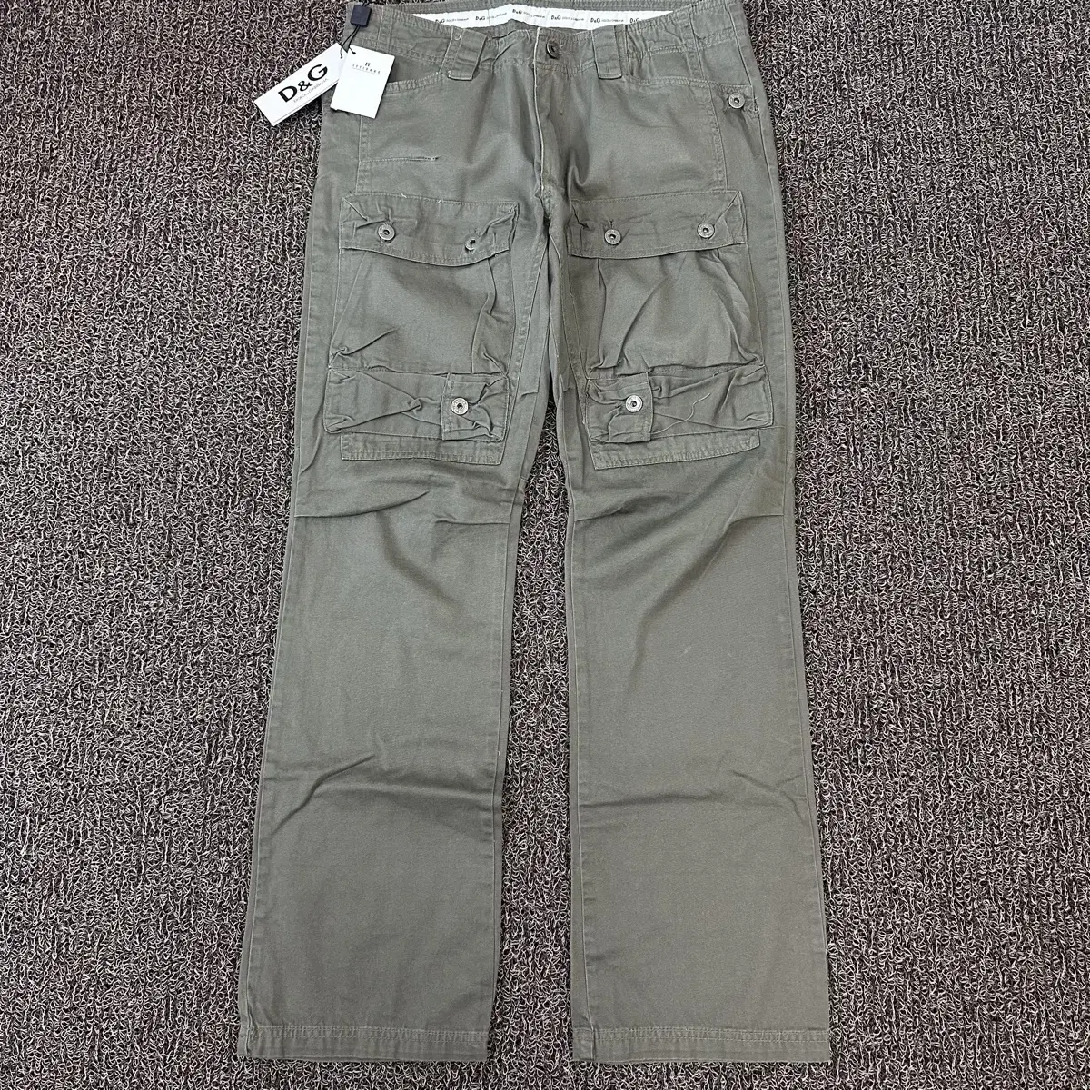 New) Dolce & Gabbana Pocketed Cargo Pants 34