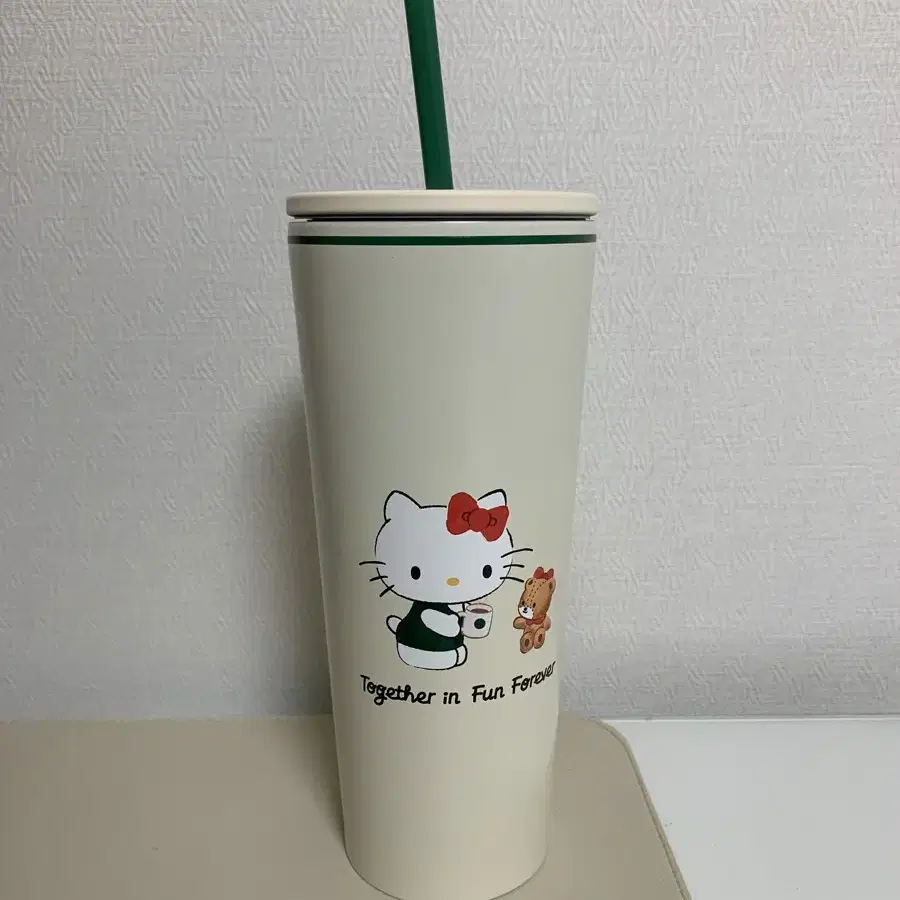 스타벅스 헬로키티 키티 콜드컵 텀블러 kitty starbucks