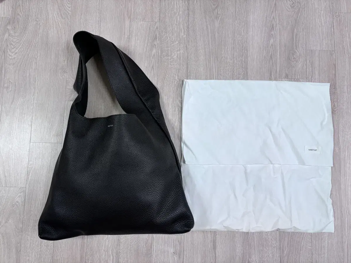 바티스트 첼시백 vartist chelsea bag 블랙