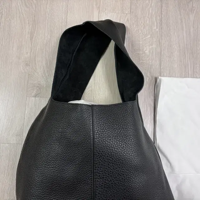 바티스트 첼시백 vartist chelsea bag 블랙