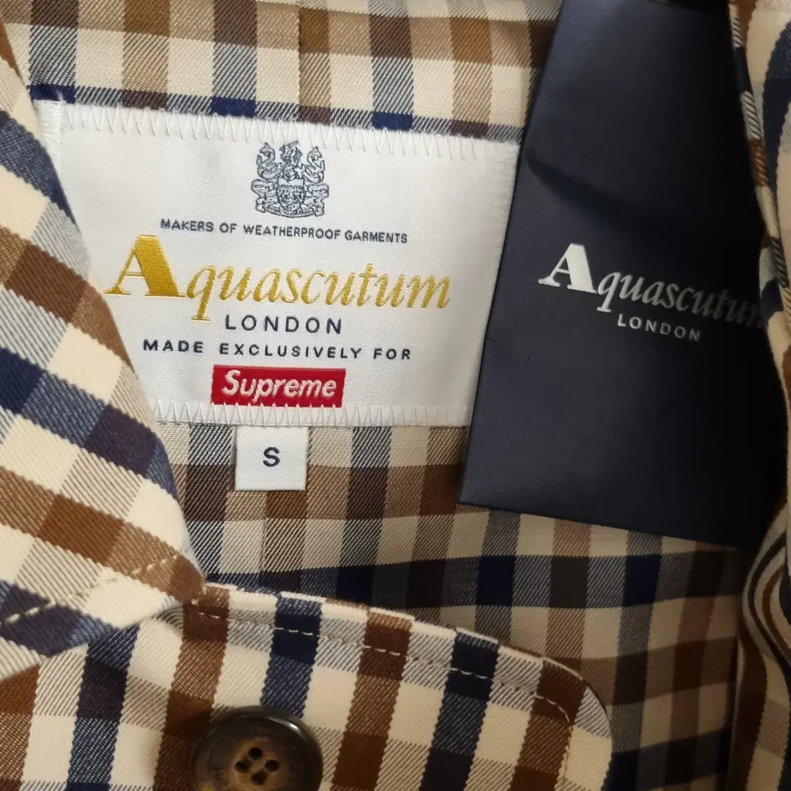 Supreme x Aquascutum Raincoat 슈프림 아쿠아스큐텀