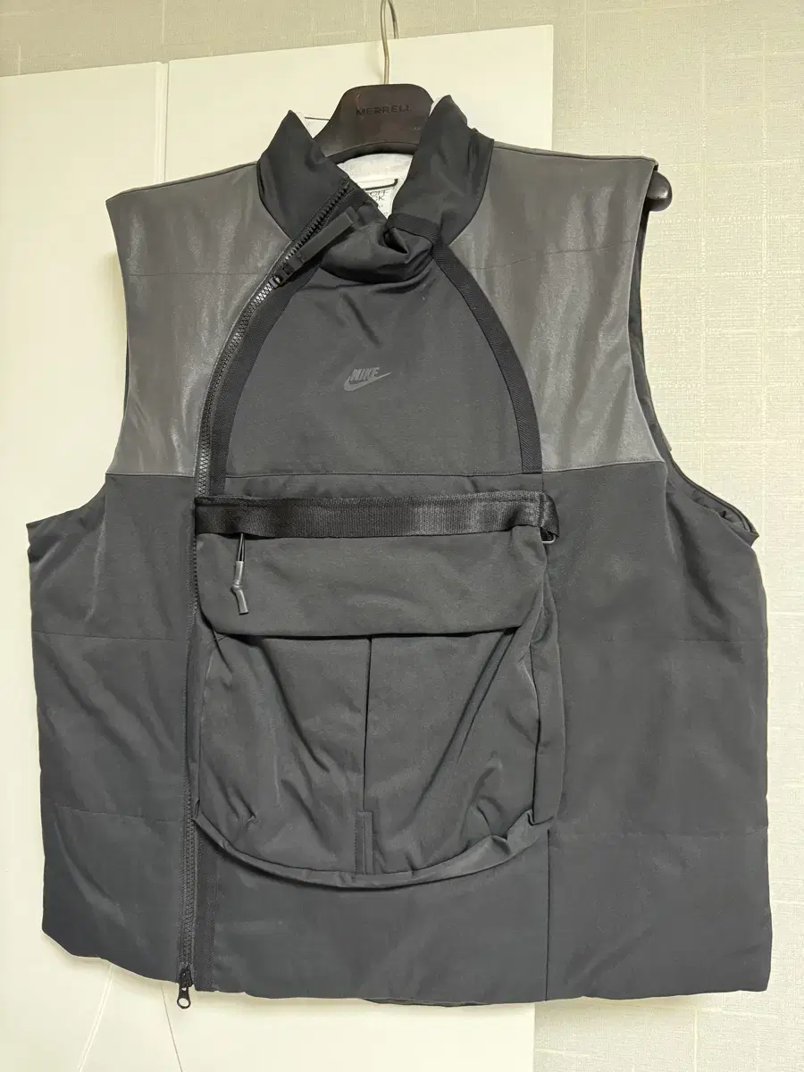 Nike TechPack Thermafit Vest