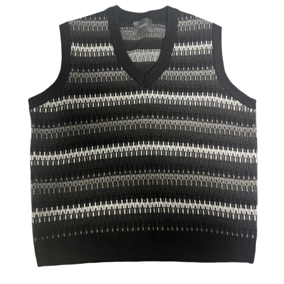 Flare-Up 6-Mix Knit Vest in Charcoal Mix