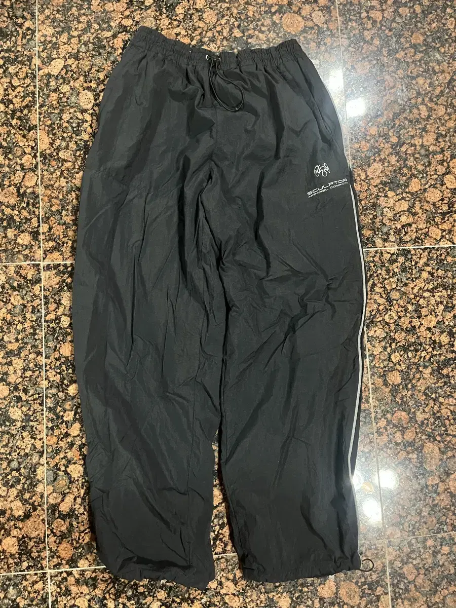 Sculptor Trackpants