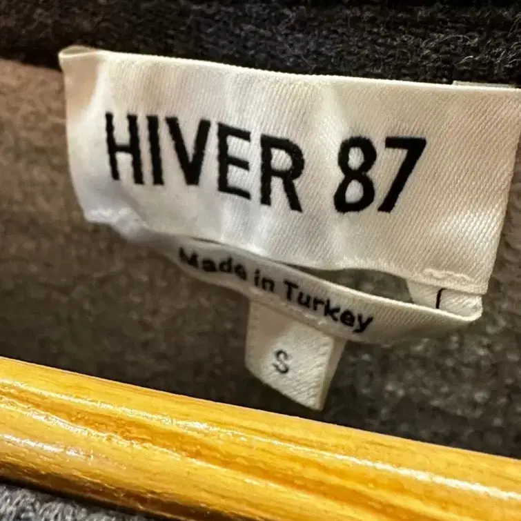 아페쎄 A.P.C. HIVER 87 30주년기념 한정판