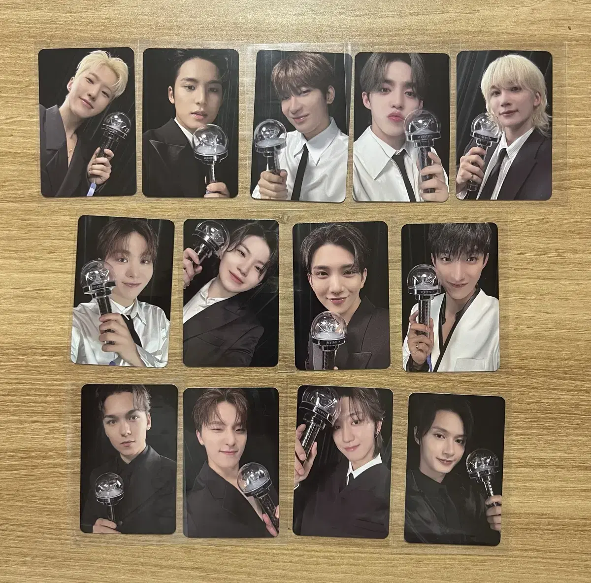 Seventeen cat concert carrot zone photocard photocard 13 people