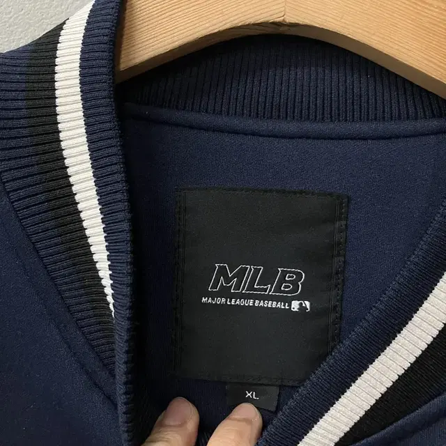 MLB 뉴욕양키스 스타디움 바시티 자켓