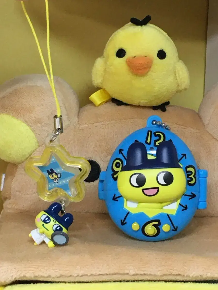 Tamagotchi Mamechi keyring in bulk