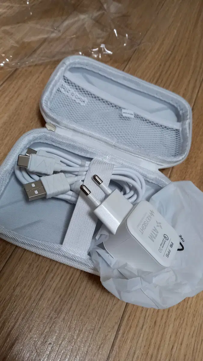 휴대폰 고속충전기 3in1 USB C