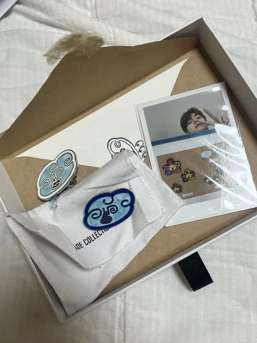 Bangtan BTS v Artist Made Brooch