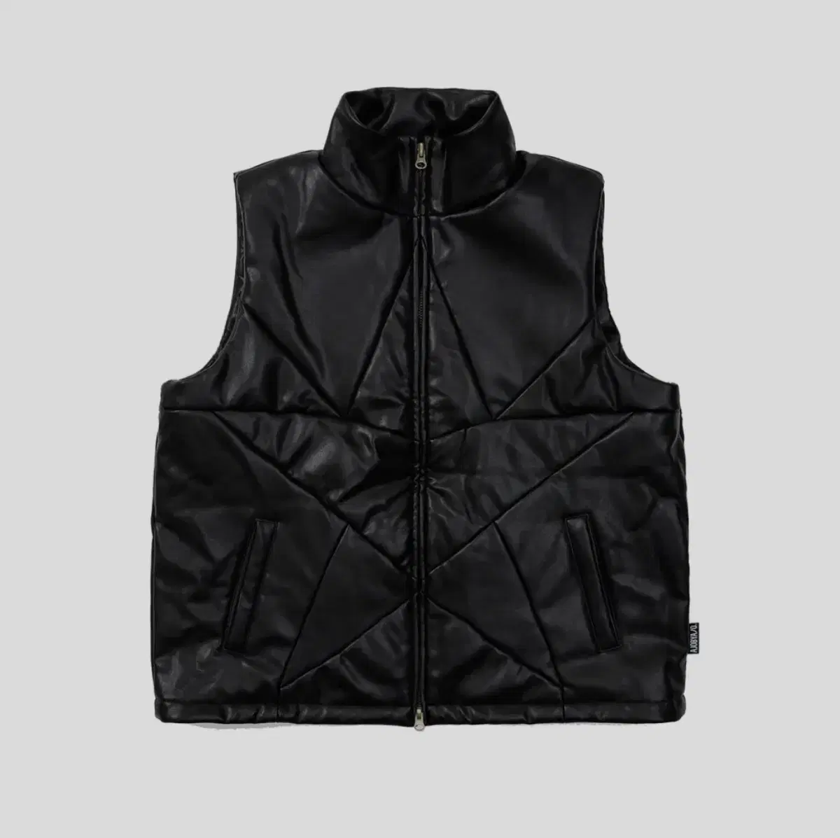 [아조바이아조]Star Vegan Leather Puffer Vest