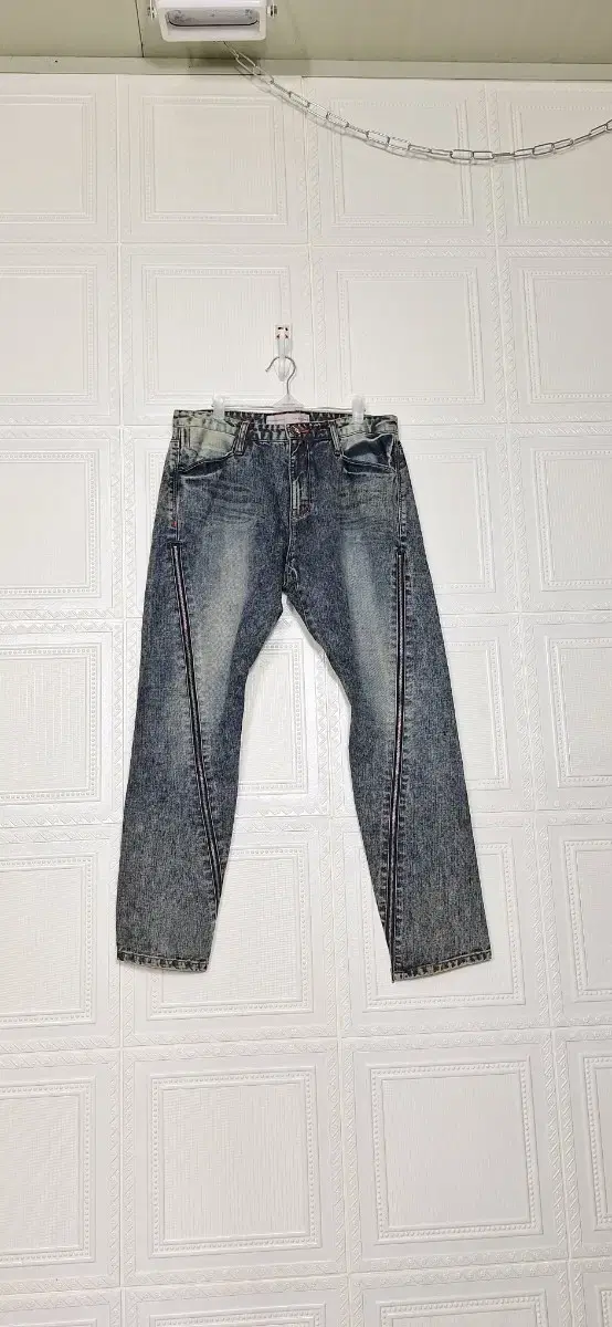 Son Jeong Wan Jeans Men's Jeans32