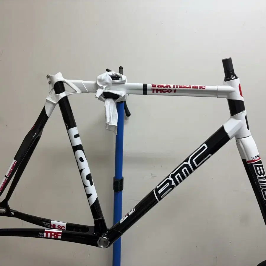 BMC trc01 트랙 완차