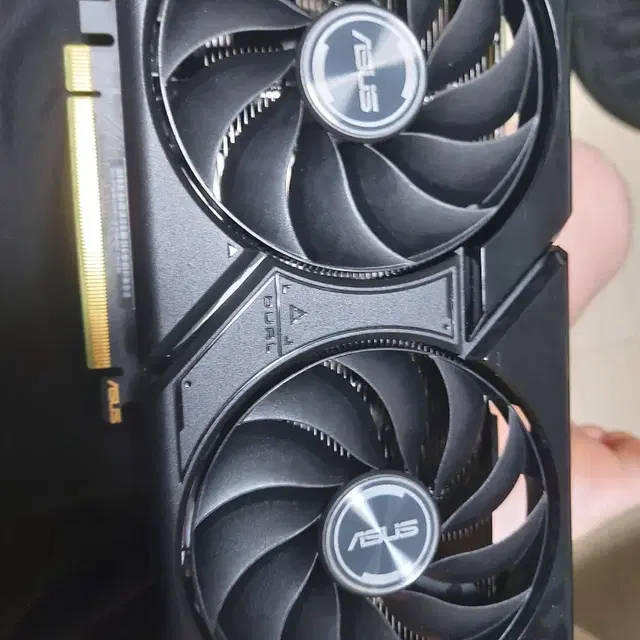 아수스 rtx 4070 super 팔아요 as 엄청 많이 남음