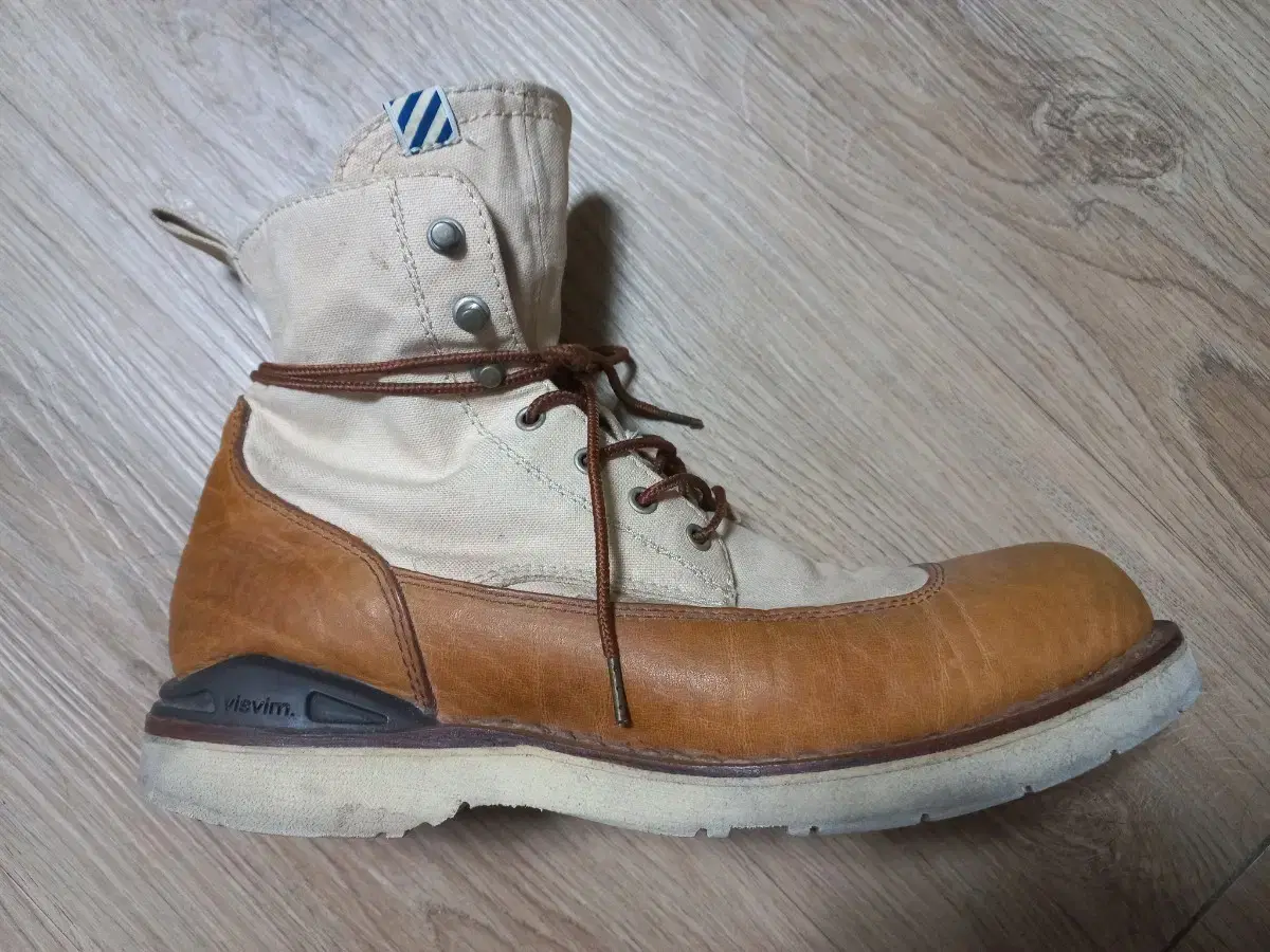 Visvim Veritus Folk 비즈빔 부츠 US10