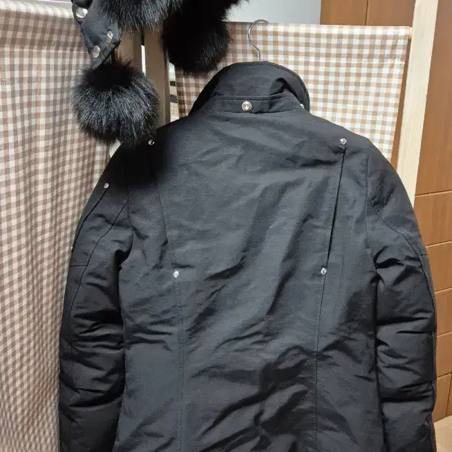 무스너클MK 2003LP STILING PARKA LD S사이즈 팝니다.