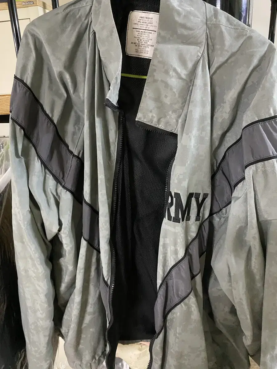 IPFU US Army Windbreaker Gen 2 L-R for sale